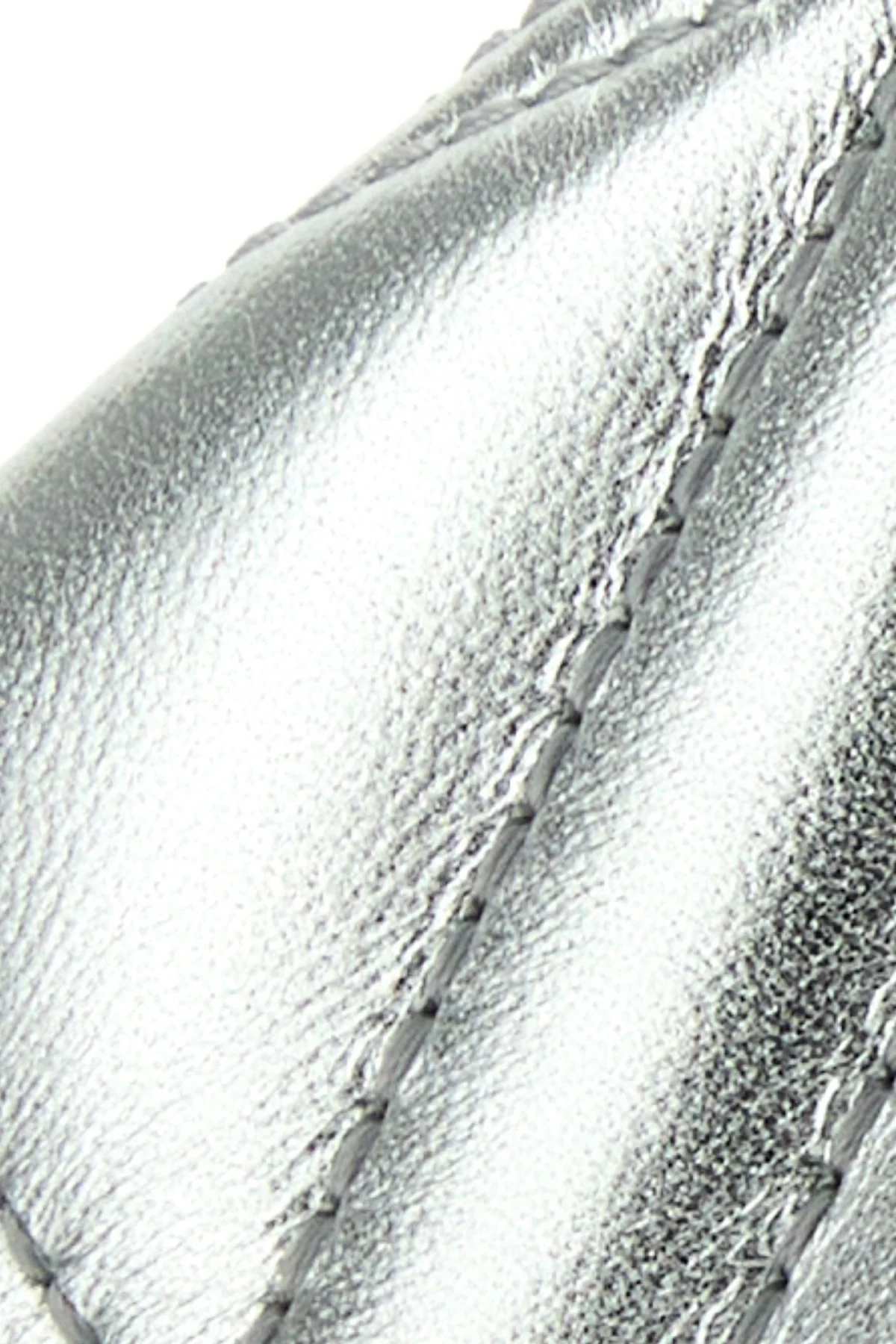 2000012569845_4