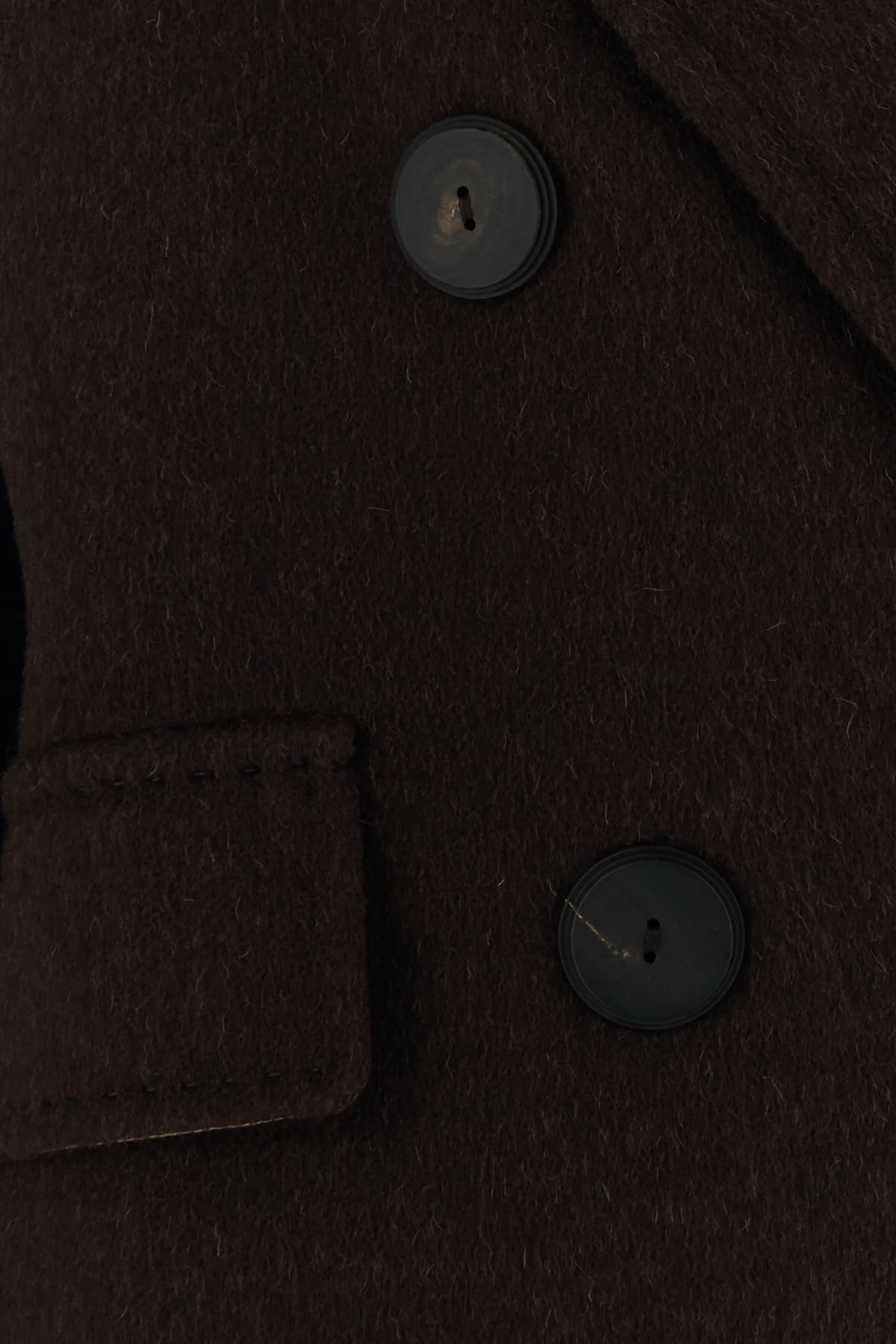 2000016677812_5