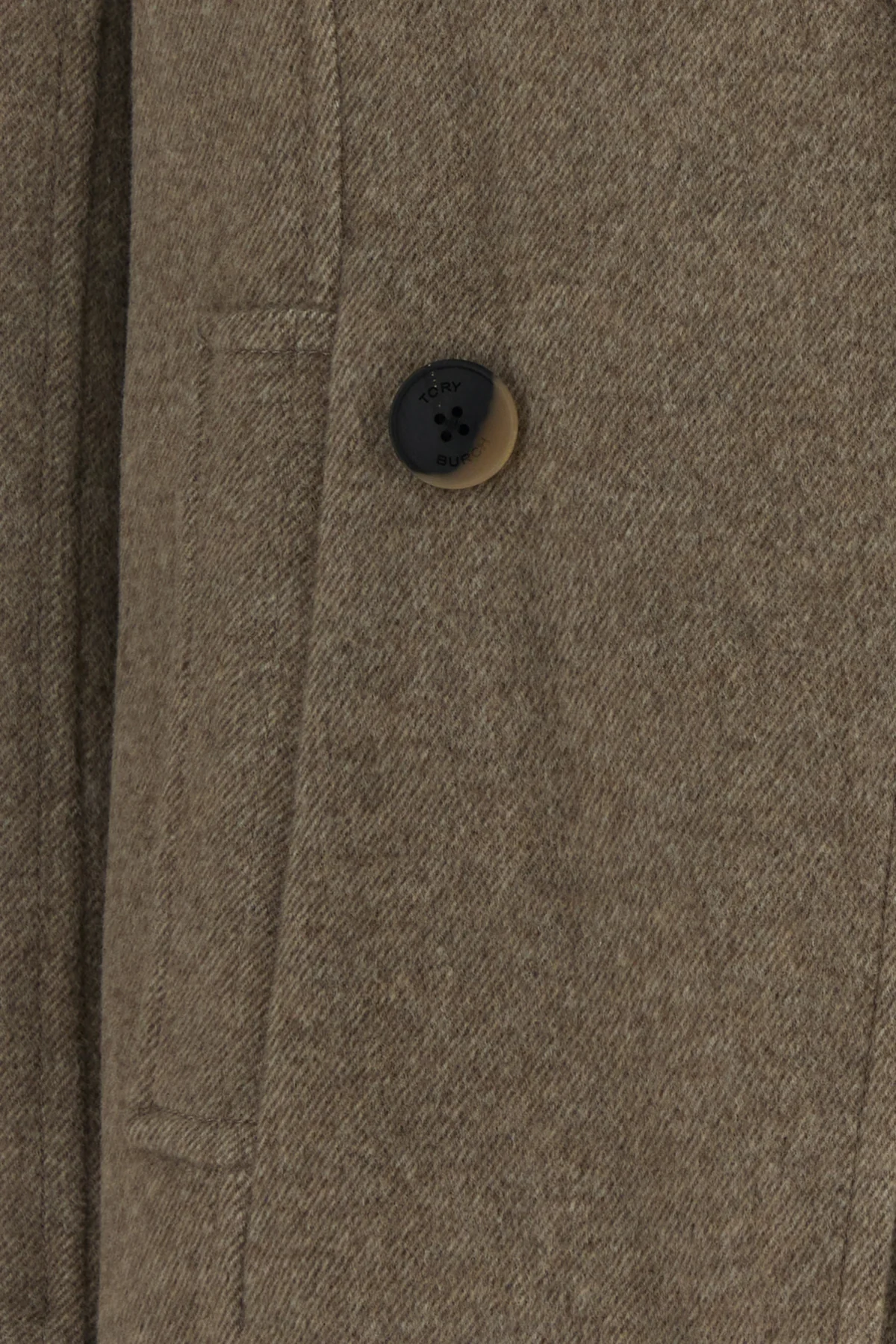 2000016904703_5