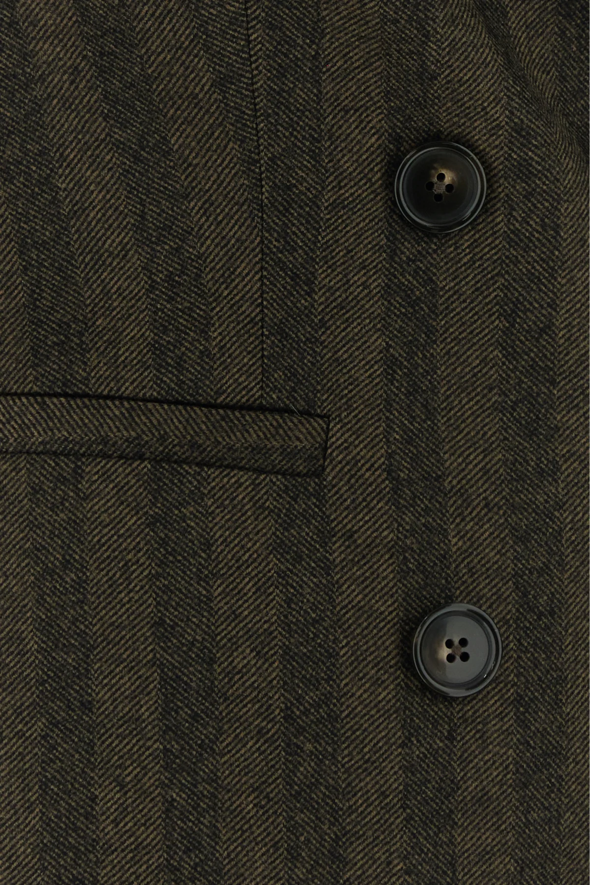 2000017137834_5