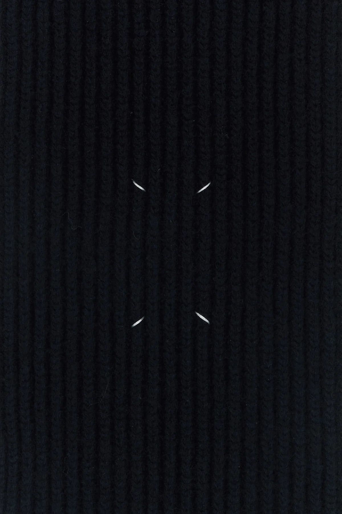 2000017684468_3