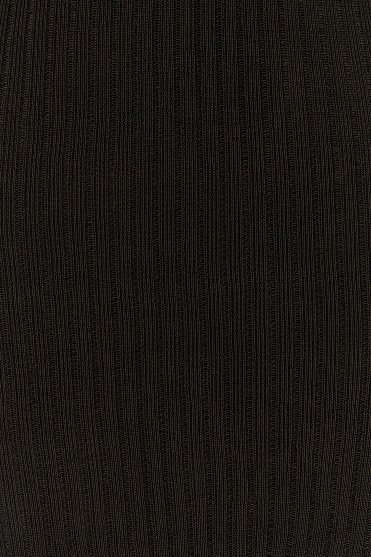 2000017882857_5