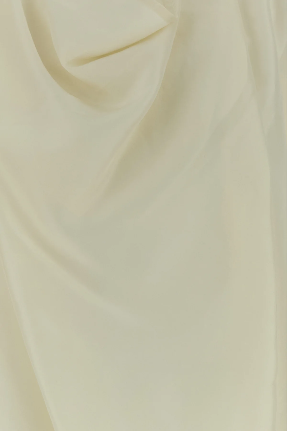 2000018353240_5