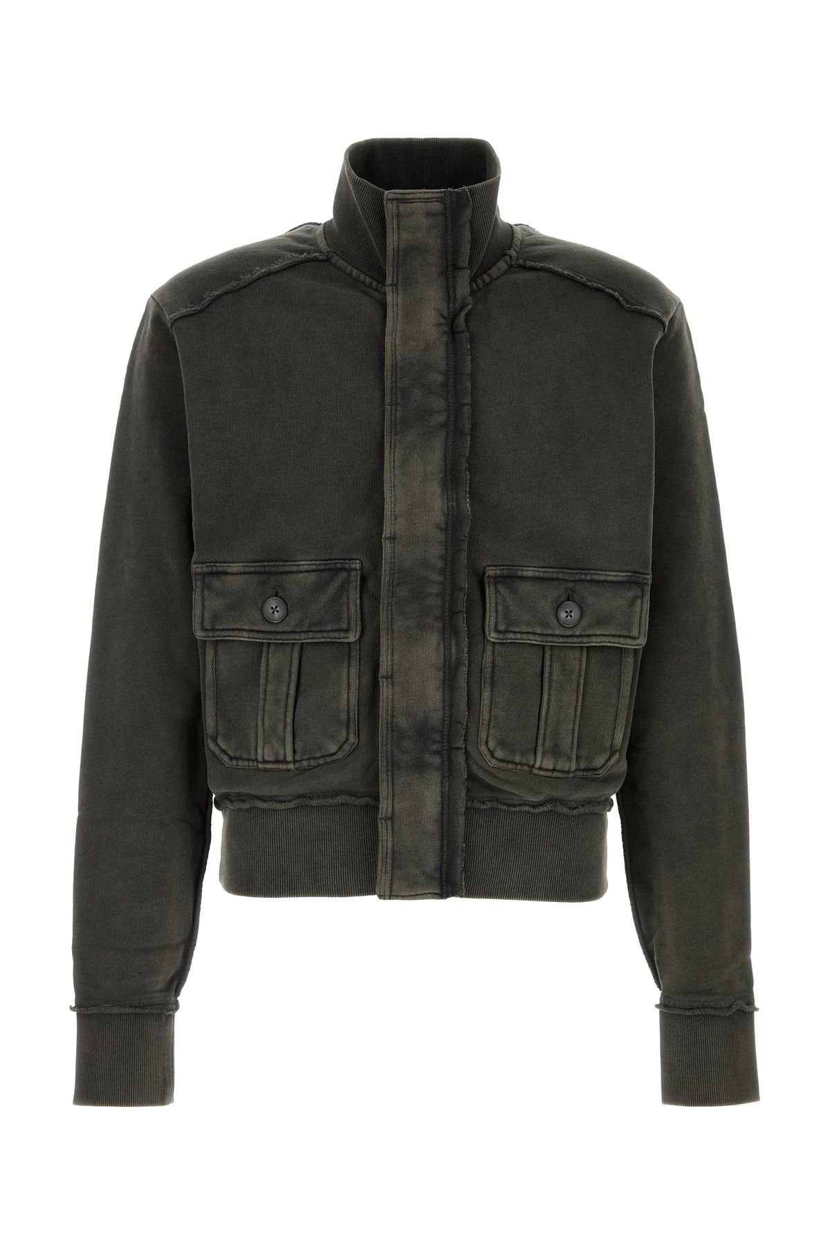 2000018702062_1