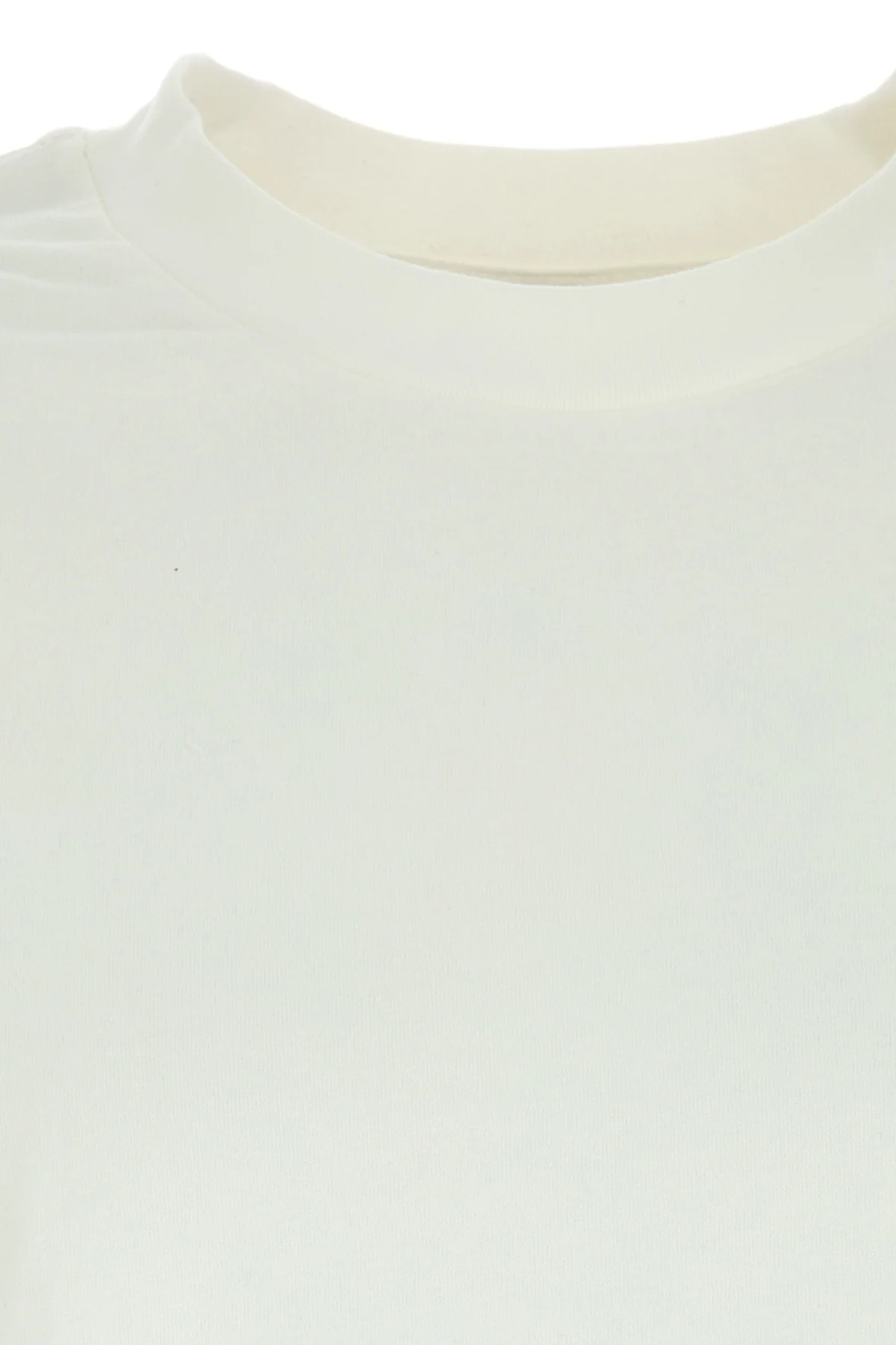 2000018702635_5