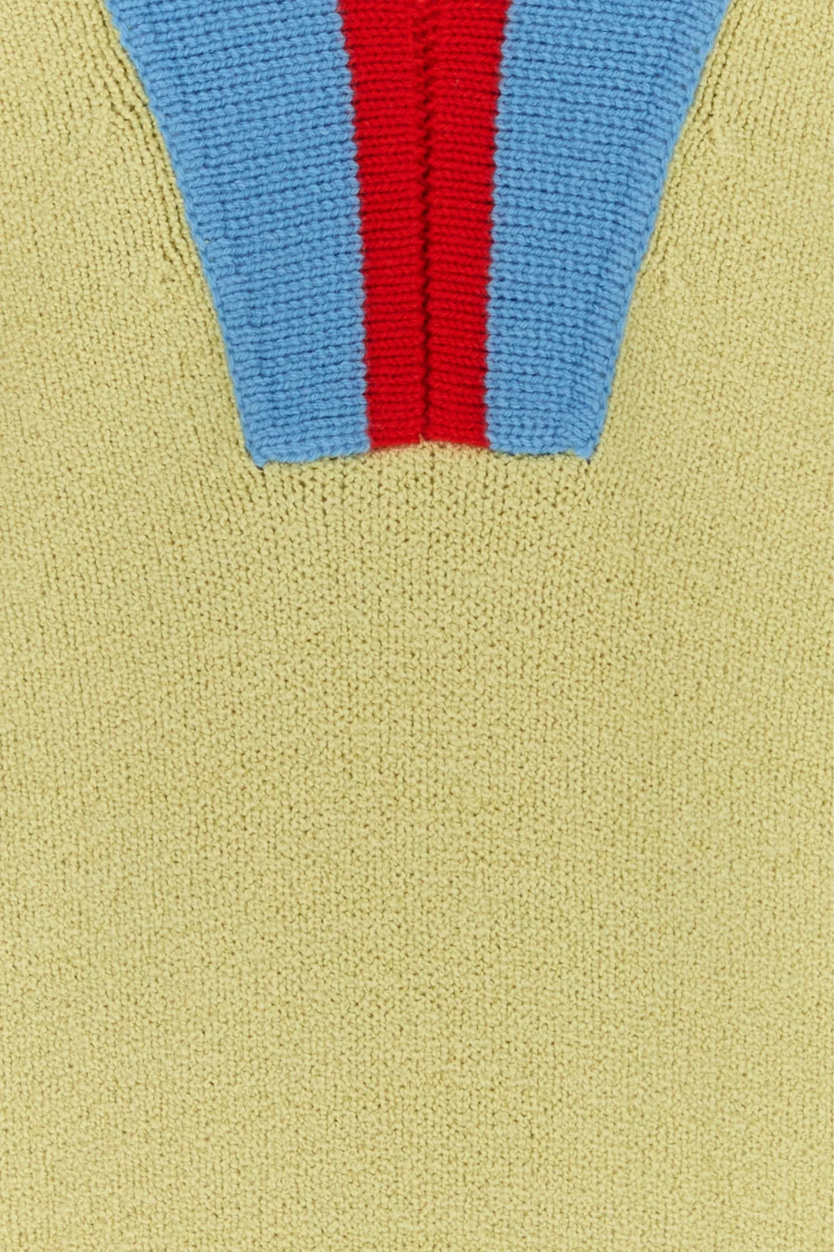 2000019050827_5