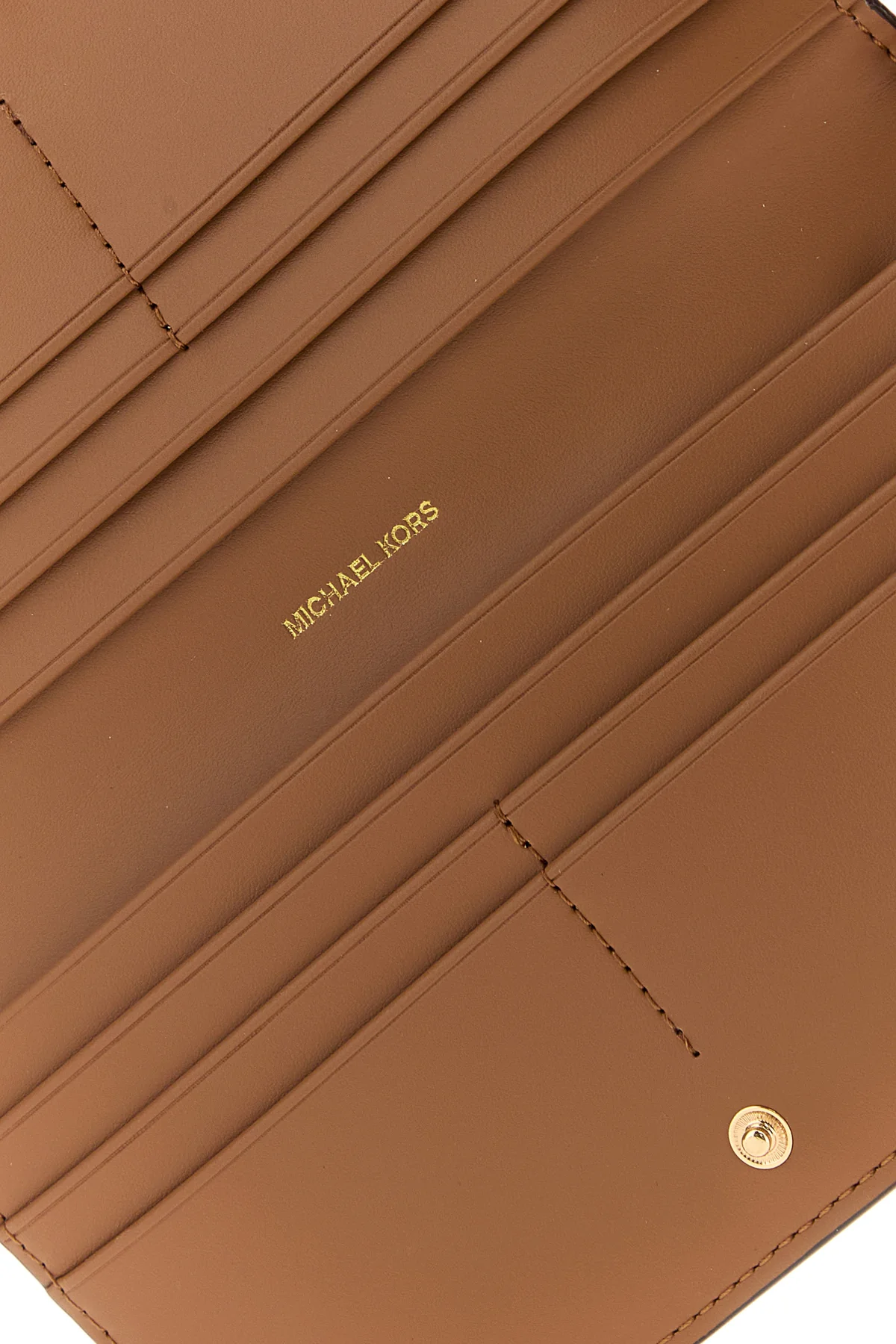 2000019133087_4