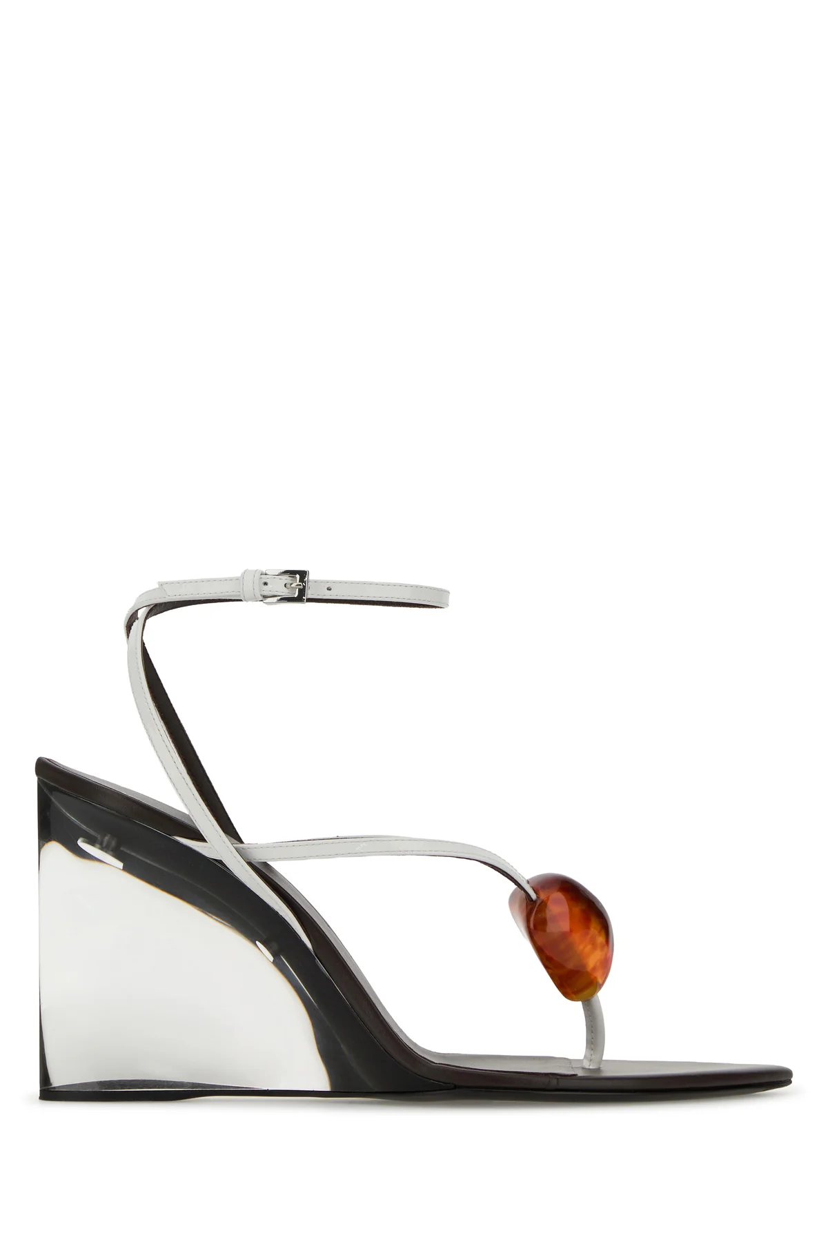 2000019140153_1
