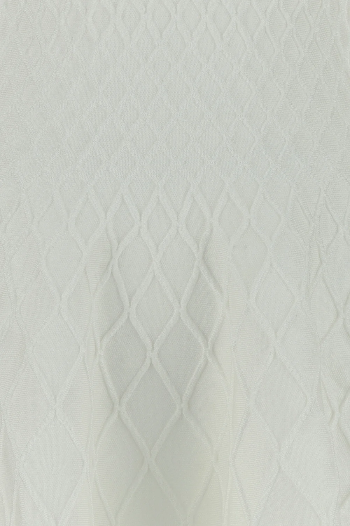 2000019303572_5
