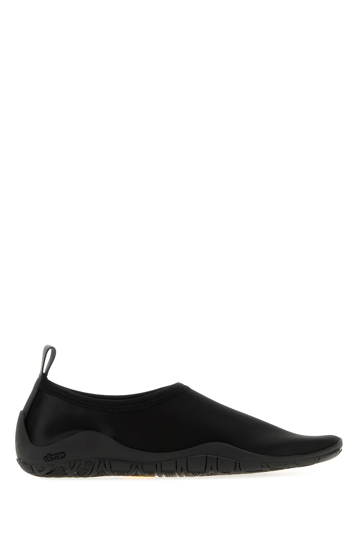 2000019536383_1