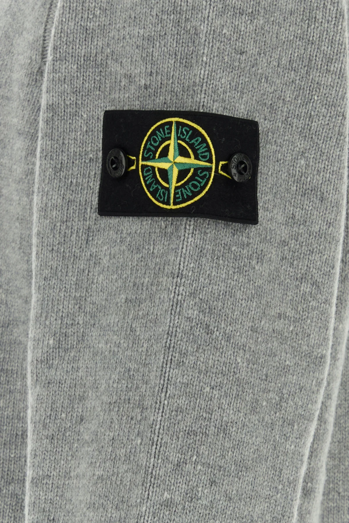 2000019884675_5