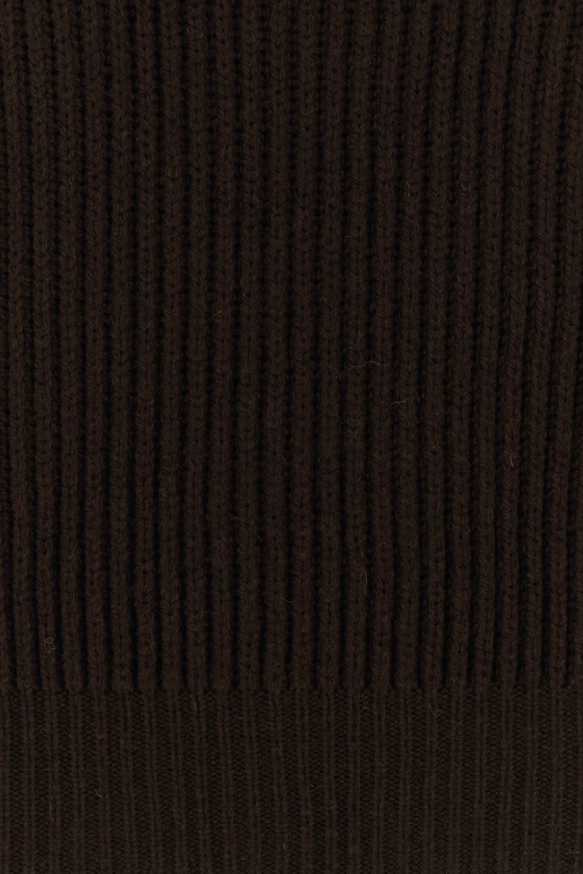 2000020388056_5