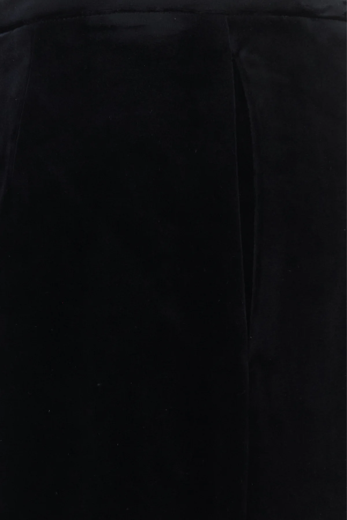 2000020839077_5